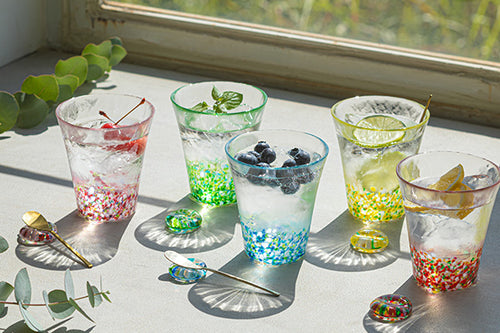 暮らしに、そっと彩りを。津軽びいどろが映す、季節のかけらたち