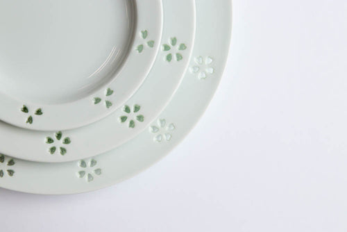 食卓に輝きをプラス!丹心窯の「水晶彫り」って知ってる?