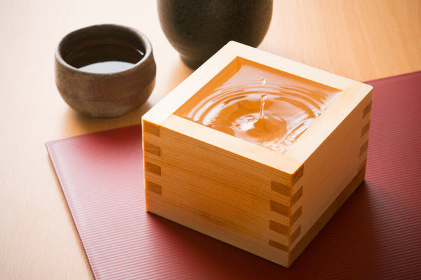 新春の祝杯をより味わい深く。酒器の選び方