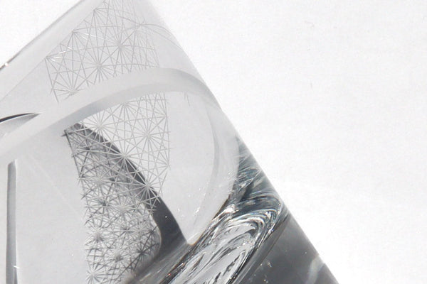 【知ってましたか？】江戸切子の文様に込められた願い ― 「菊繋ぎ」の持つ深い意味と輝き