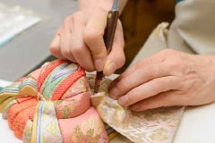 職人の手仕事であたたまりませんか？寒さに負けない日本の「手仕事」