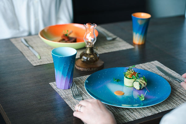 山中温泉の情景を食卓に運ぶ、山中漆器の新たな挑戦 | iroikoi